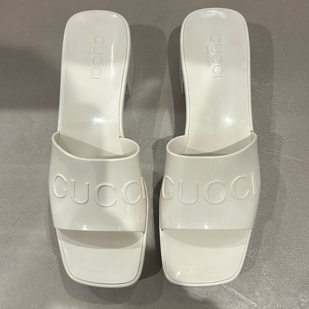GUCCI Women’s Rubber Slide Sandal . Mystic White Size 8. Comes with dust bags!